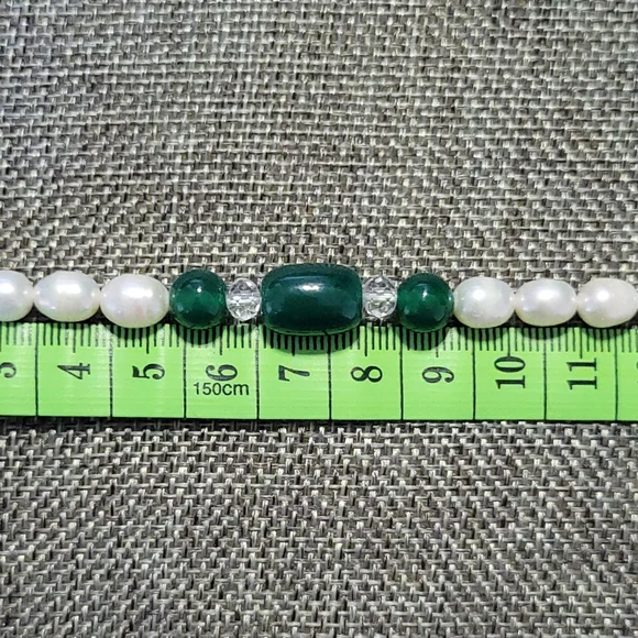 REAL Pearl and Green Agate Necklace - Picture 3 of 15